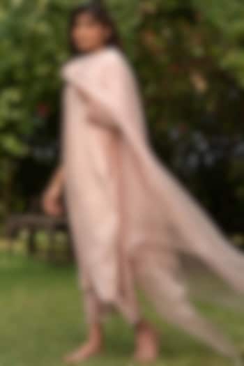 Nude Hand Embroidered Kurta Set by Zoon Tribe at Pernia's Pop Up Shop
