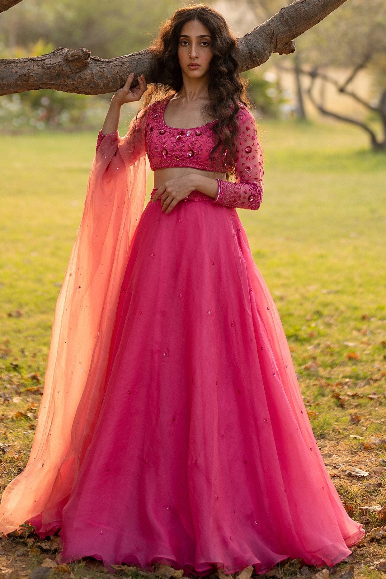 20 Brides In Hot Pink Lehengas Who Will Make You Re-Think Your Trousse –  WedBook | Pink bridal lehenga, Bridal lehenga designs, Indian wedding  outfits
