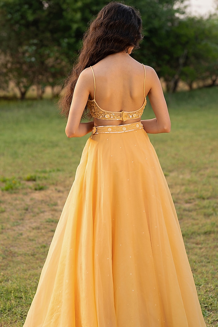 Yellow Silk Organza Wedding Lehenga Set by Zoon Tribe at Pernia's Pop Up Shop