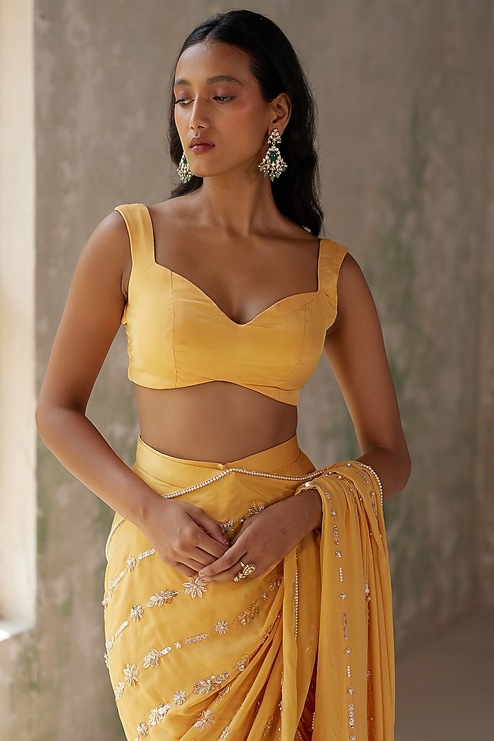 Sunshine Yellow Satin & Flat Chiffon Aari Hand Embroidered Pleated Wedding Saree Set by Zoon Tribe at Pernia's Pop Up Shop