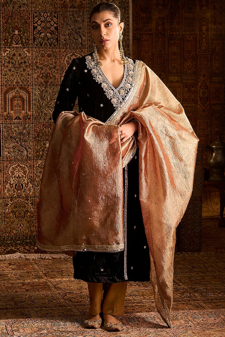 Black Velvet Hand Embroidered Angrakha Kurta Set by Zoon Tribe at Pernia's Pop Up Shop
