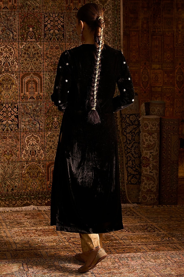 Black Velvet Hand Embroidered Angrakha Kurta Set by Zoon Tribe at Pernia's Pop Up Shop