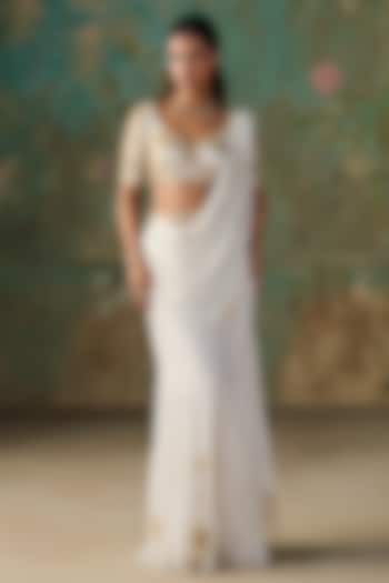 Ivory Chinon Hand Embroidered Pre-Stitched Wedding Saree Set by Zoon Tribe at Pernia's Pop Up Shop
