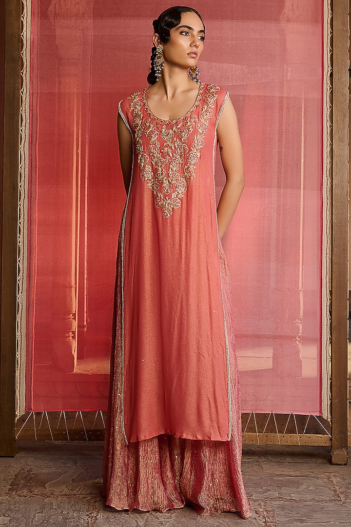Coral Foil Georgette Embroidered Kurta Set by Zoon Tribe at Pernia's Pop Up Shop