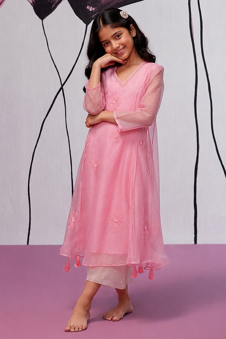 Pink Pure Silk Organza Aari Embroidered Kurta Set For Girls by Zoon Tribe Kids at Pernia's Pop Up Shop