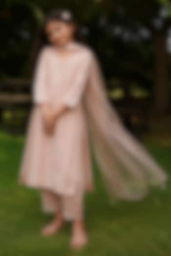Nude Silk Chanderi Aari Hand Embroidered Kurta Set For Girls by Zoon Tribe Kids at Pernia's Pop Up Shop