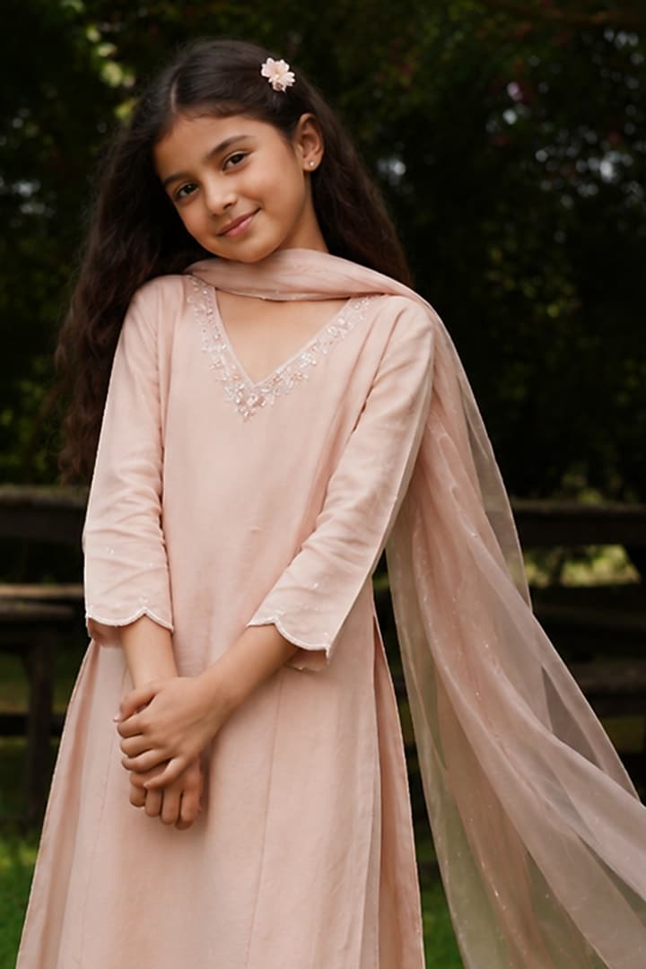 Nude Silk Chanderi Aari Hand Embroidered Kurta Set For Girls by Zoon Tribe Kids at Pernia's Pop Up Shop