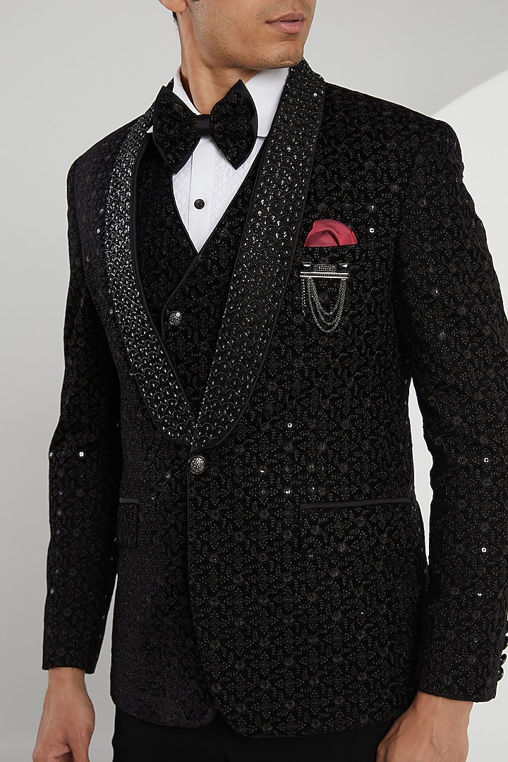 Black Micro Velvet Hand Embroidered Tuxedo Set by Zoop Men at Pernia's Pop Up Shop