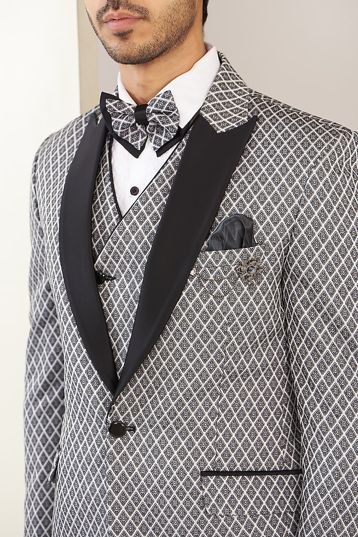 Grey Jacquard Tuxedo Set by Zoop Men at Pernia's Pop Up Shop