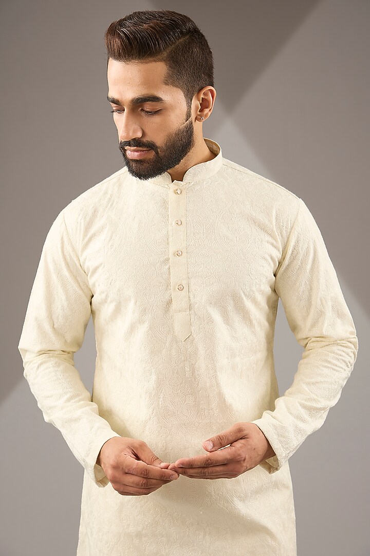 Cream Banarasi Cotton Silk Thread Embroidered Kurta Set by Zoop Men at Pernia's Pop Up Shop