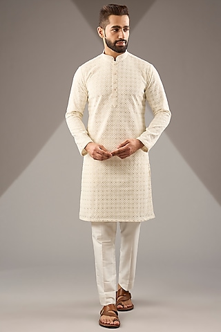 Cream Banarasi Cotton Silk Thread & Sequins Embroidered Kurta Set by Zoop Men