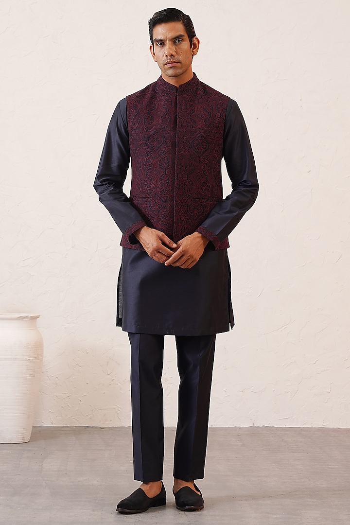 Wine Wool Kashmiri Embroidered Bundi Jacket Set by Zoop Men