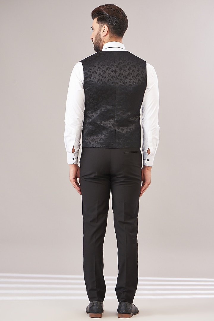 Black Turkish Jacquard Cutdana Embellished Tuxedo Set by Zoop Men at Pernia's Pop Up Shop