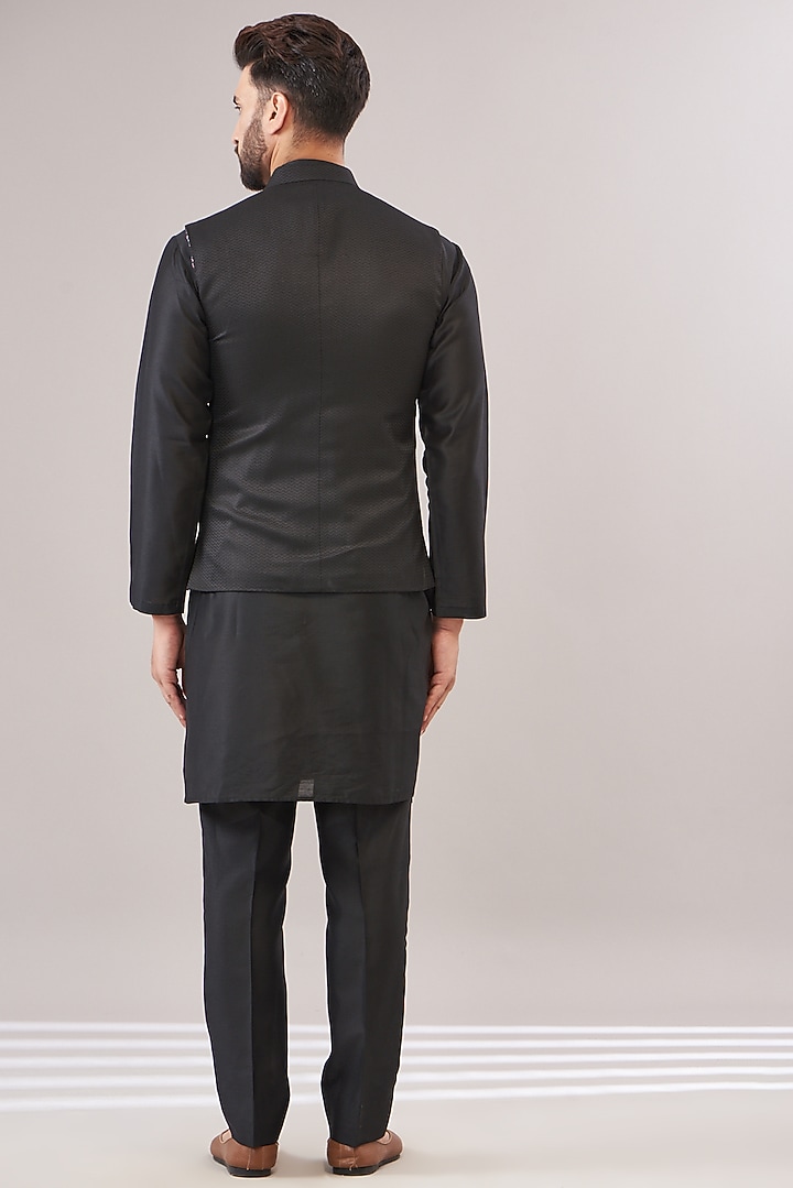 Black Jacquard Bundi Jacket Set by Zoop Men at Pernia's Pop Up Shop