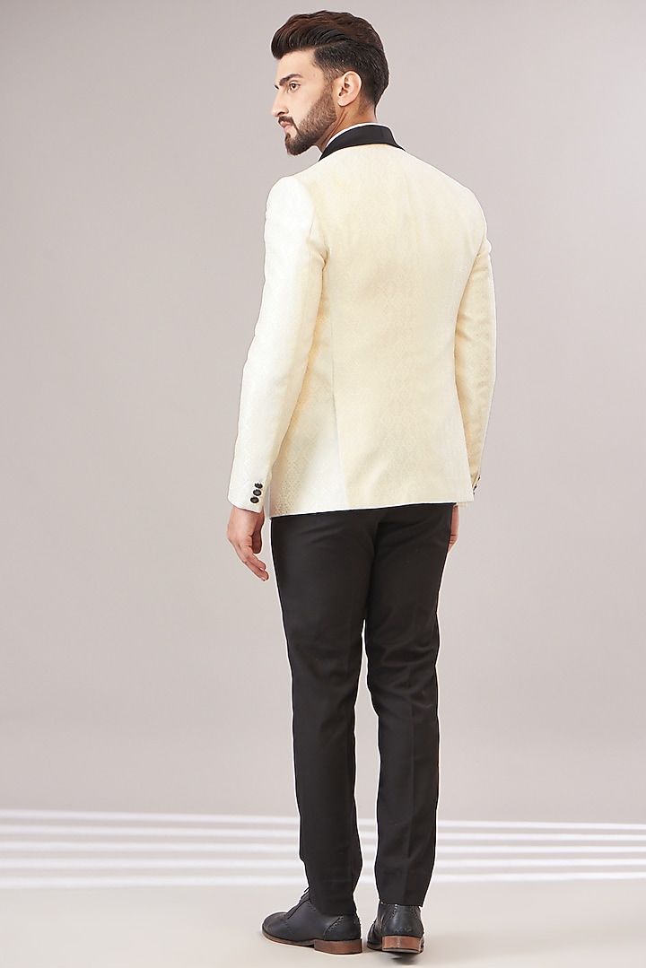 Off-White Jacquard Tuxedo Set by Zoop Men at Pernia's Pop Up Shop