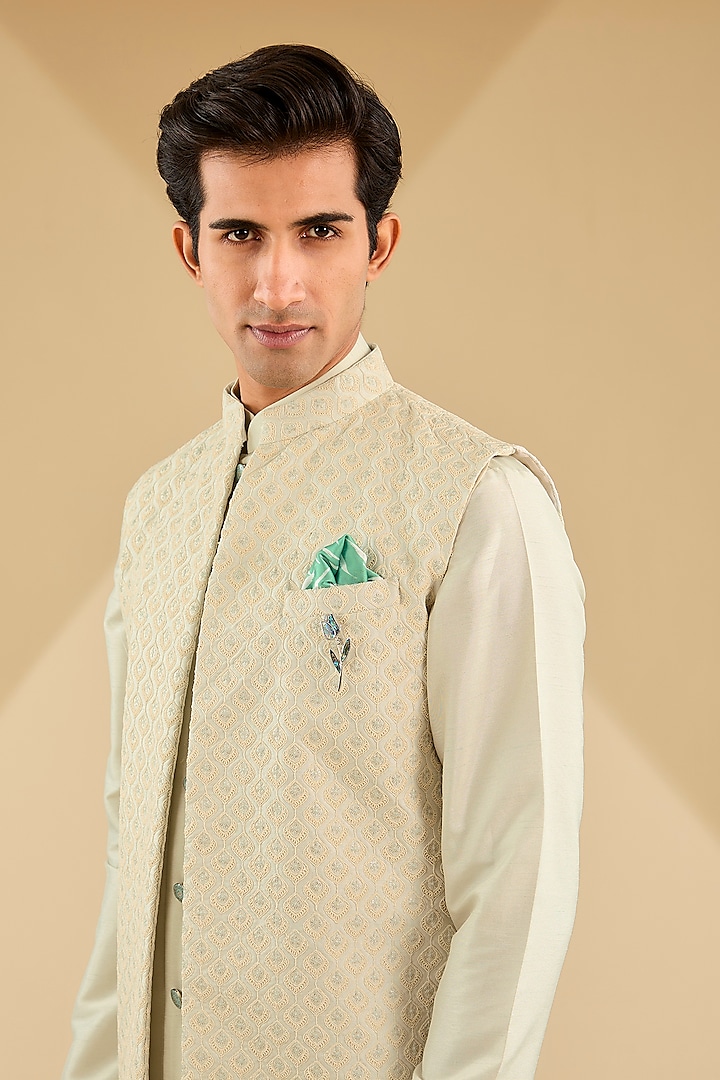 Firozi Green Jacquard Silk Thread Embroidered Indowestern Set by Zoop Men at Pernia's Pop Up Shop