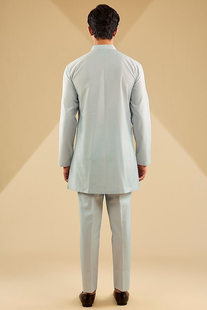 Off-White Jacquard Silk Thread Embroidered Indowestern Set by Zoop Men at Pernia's Pop Up Shop