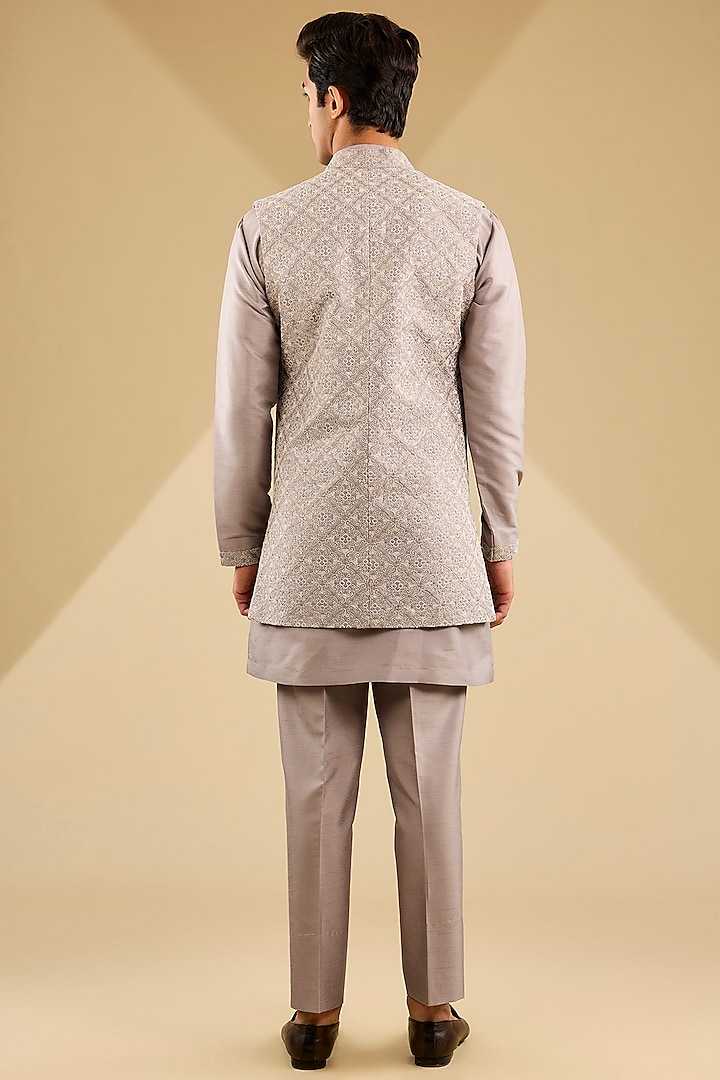 Mousse Grey Jacquard Silk Embroidered Indo-Western Jacket Set by Zoop Men at Pernia's Pop Up Shop