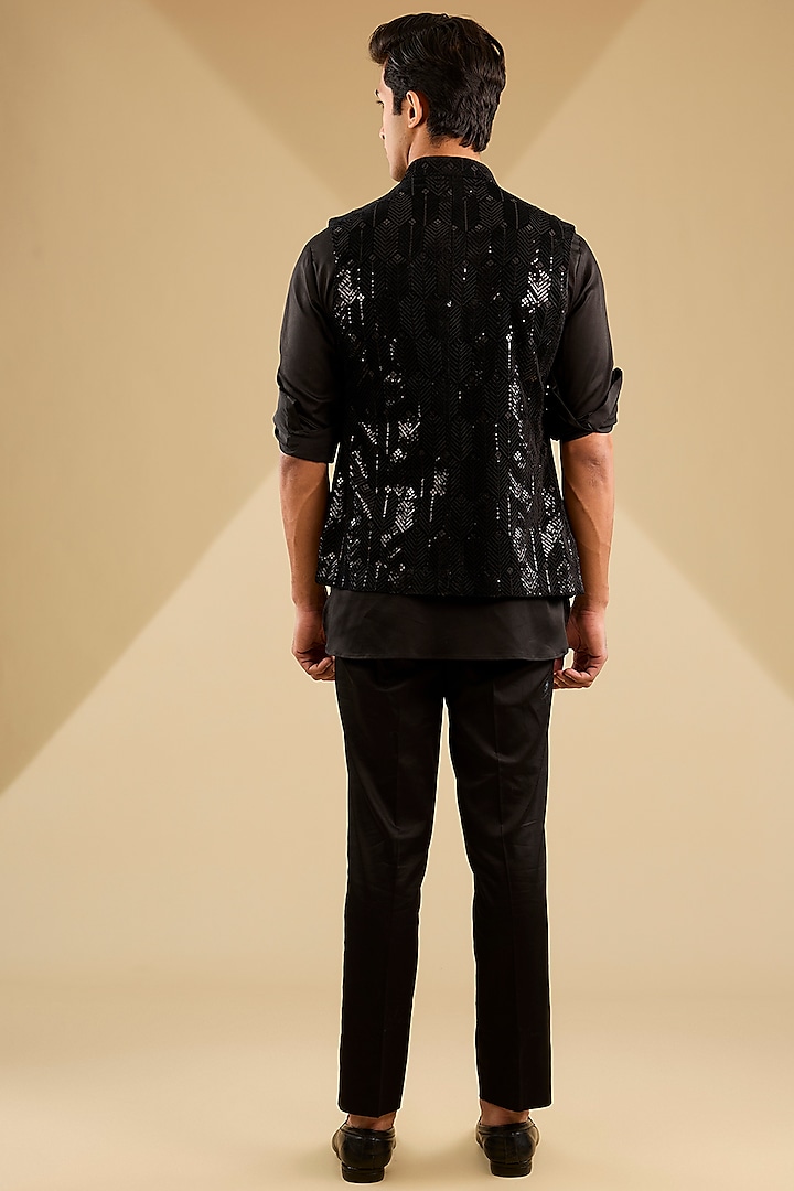 Black Cotton Velvet Embroidered Bundi Jacket Set by Zoop Men at Pernia's Pop Up Shop