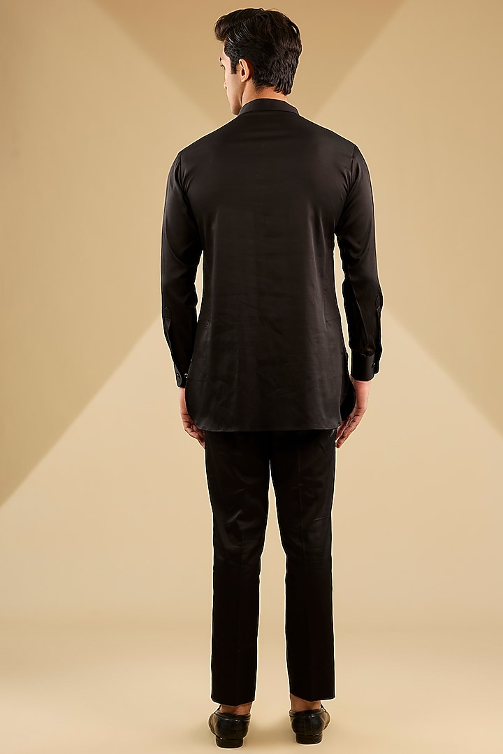 Black Cotton Velvet Embroidered Bundi Jacket Set by Zoop Men at Pernia's Pop Up Shop