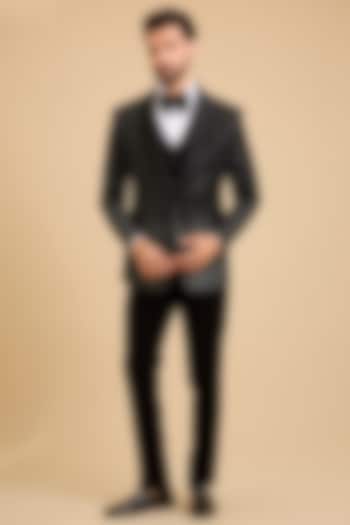 Black Suiting Tuxedo Set by Zoop Men at Pernia's Pop Up Shop