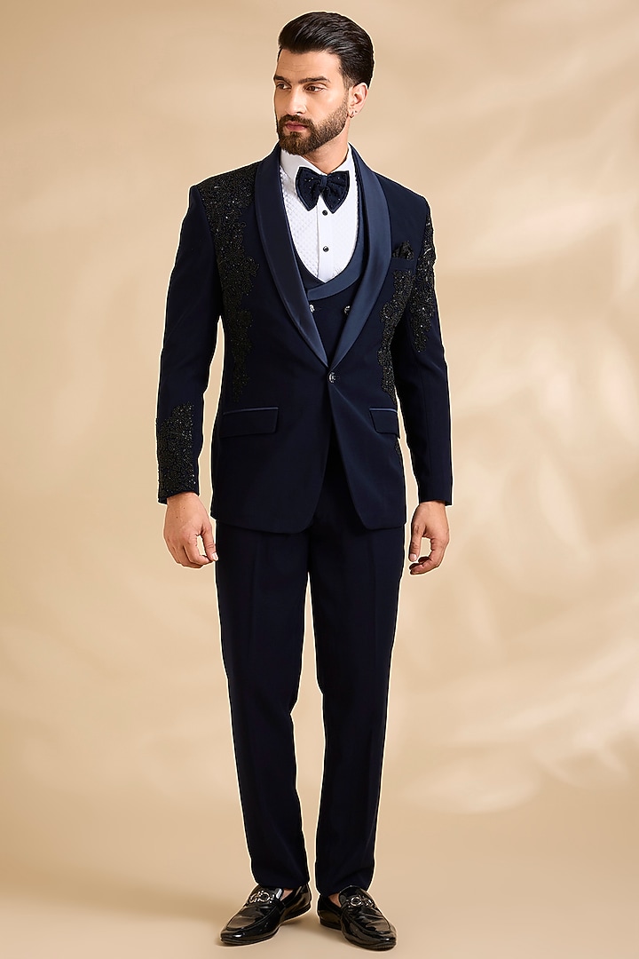 Navy Blue Suiting Tuxedo Set by Zoop Men at Pernia's Pop Up Shop