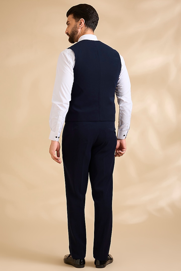 Navy Blue Suiting Tuxedo Set by Zoop Men at Pernia's Pop Up Shop