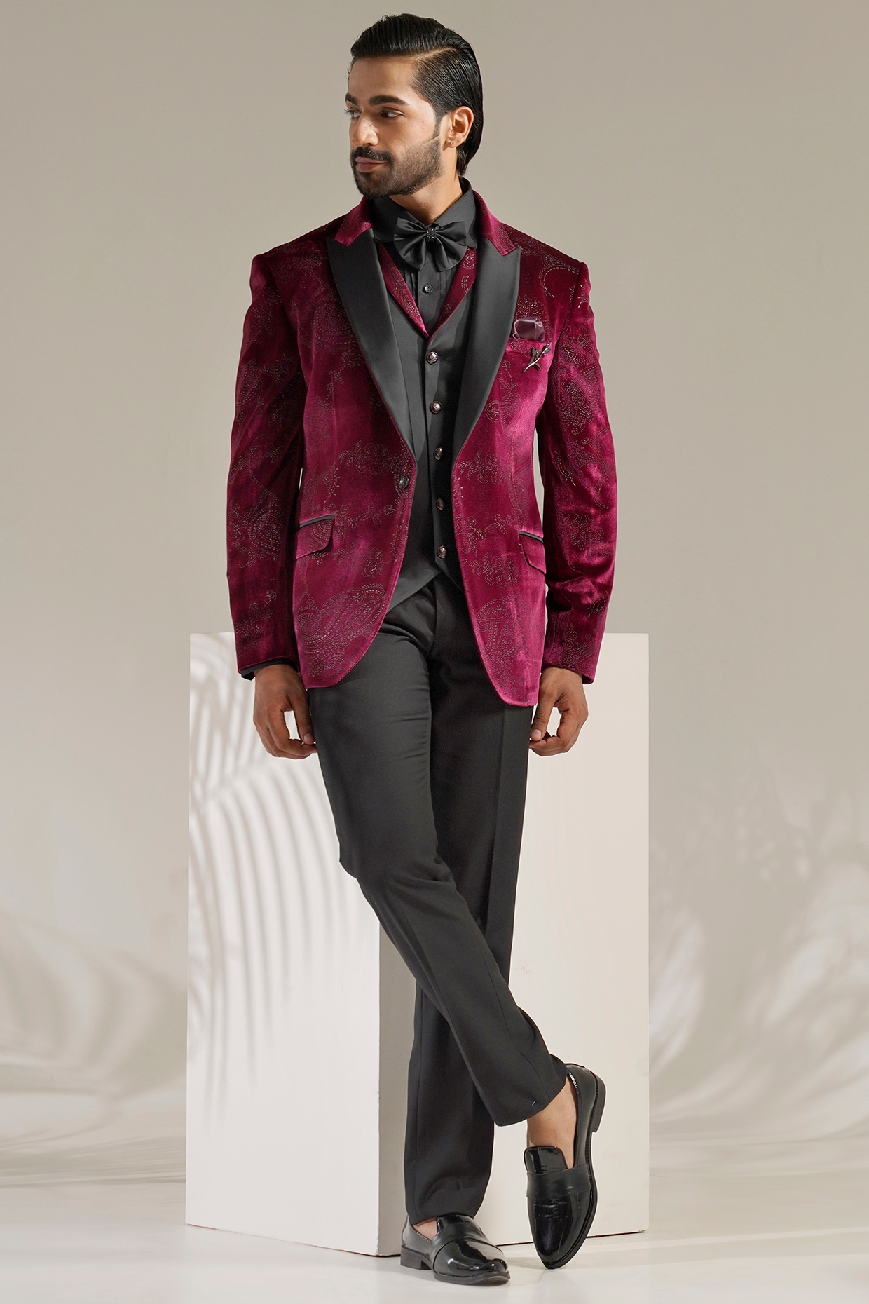 Wine velvet outlet suit