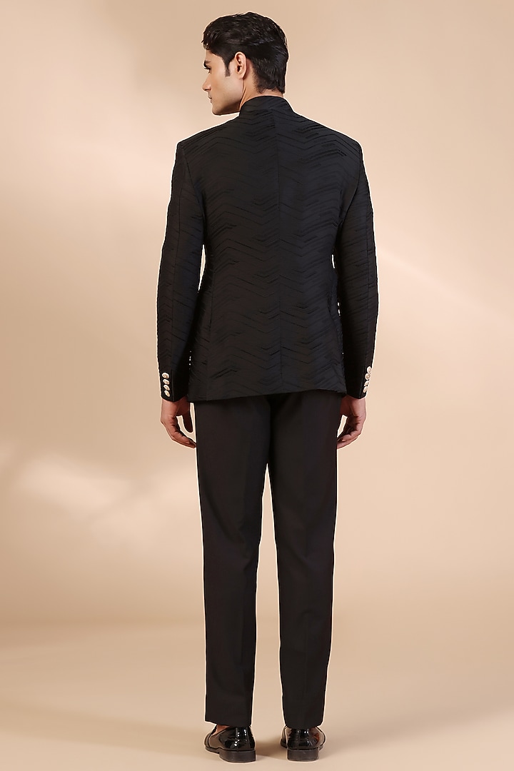 Black Jacquard Geometric Thread Embroidered Bandhgala Set by Zoop Men at Pernia's Pop Up Shop