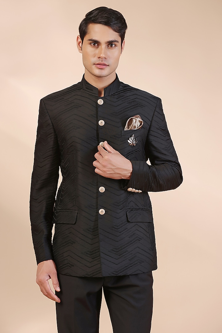Black Jacquard Geometric Thread Embroidered Bandhgala Set by Zoop Men at Pernia's Pop Up Shop