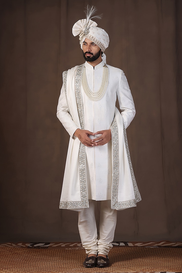 White Raw Silk Thread & Pearl Hand Embroidered Groom Sherwani Set by Zoop Men at Pernia's Pop Up Shop