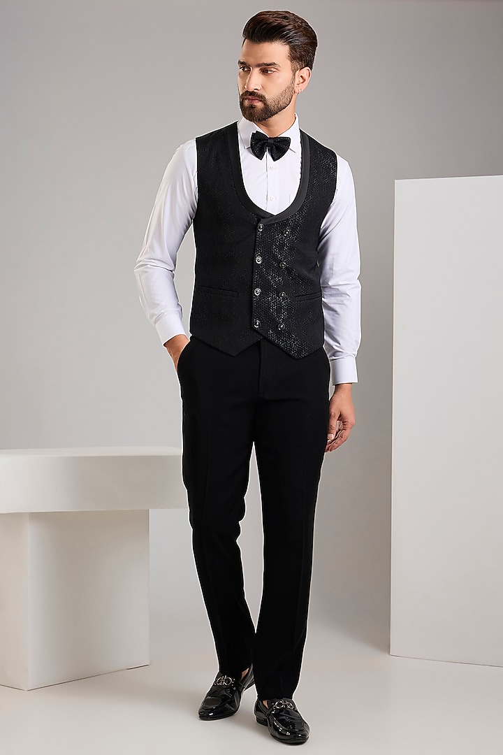 Black Jacquard Tuxedo Set by Zoop Men at Pernia's Pop Up Shop