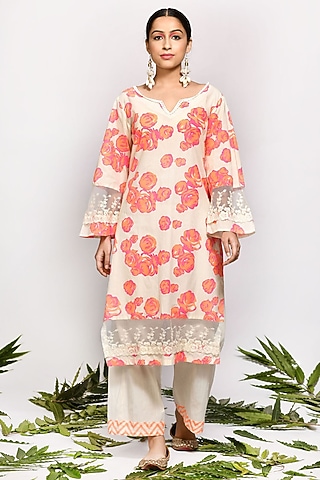 White Floral Screen Printed Kurta Set by Zumaira The Label