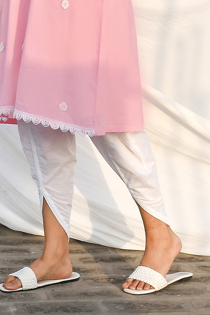 Pink Cotton A-Line Kurta Set by Zumaira The Label at Pernia's Pop Up Shop