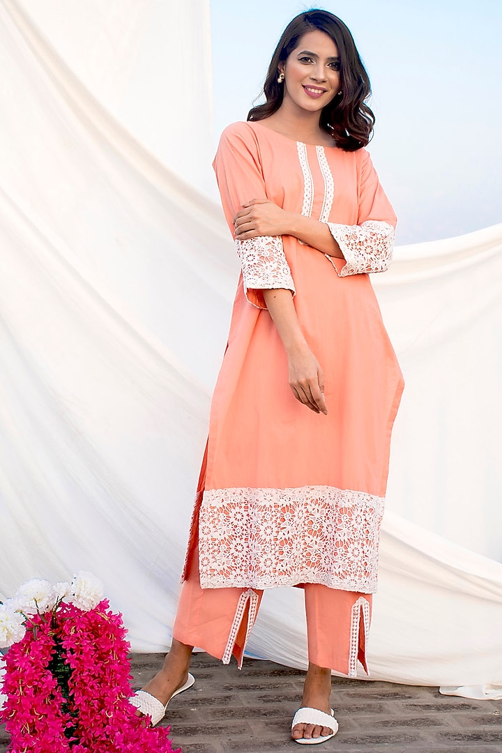 Peach Cotton Kurta Set by Zumaira The Label at Pernia's Pop Up Shop