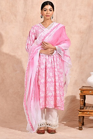 Pastel Pink Printed Kurta Set by Zumaira The Label