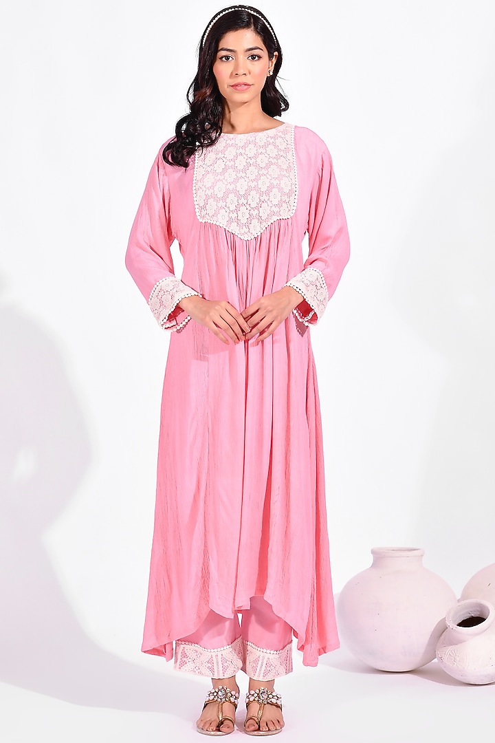 Pink Cotton Crepe Kurta Set by Zumaira The Label at Pernia's Pop Up Shop