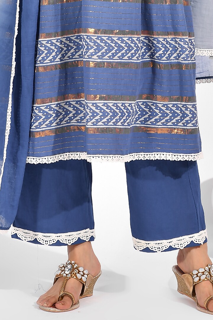 Blue Printed Anarkali Set by Zumaira The Label at Pernia's Pop Up Shop