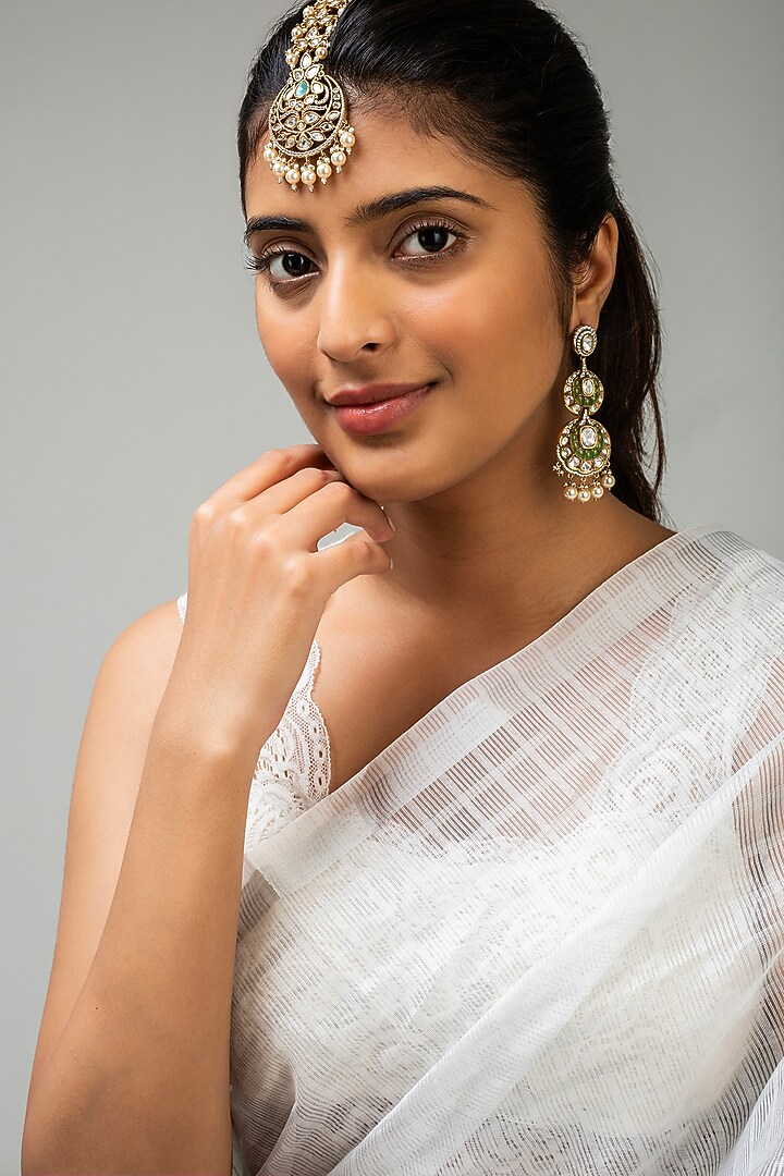 Gold Finish White Kundan Polki Maangtikka by Zevar King at Pernia's Pop Up Shop