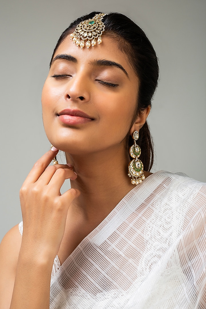 Gold Finish White Kundan Polki Maangtikka by Zevar King at Pernia's Pop Up Shop