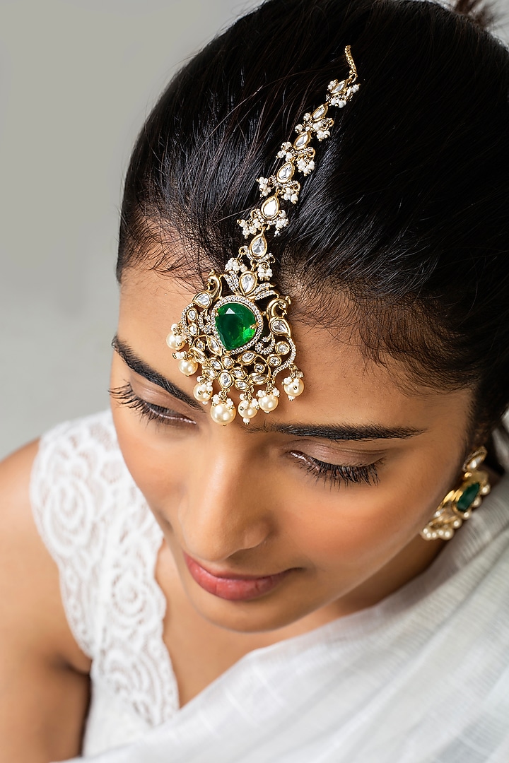God Finish Green Stone & Kundan Polki Maangtikka by Zevar King at Pernia's Pop Up Shop