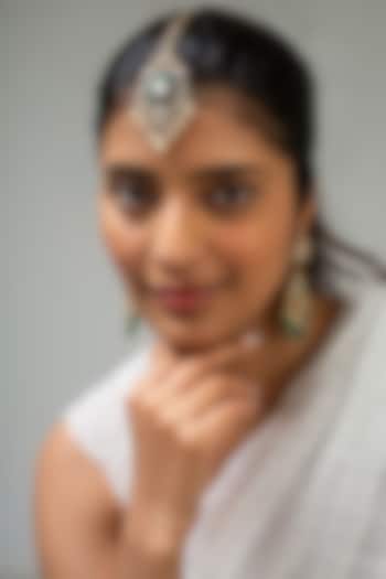 God Finish Kundan Polki & Green Stone Maangtikka by Zevar King at Pernia's Pop Up Shop