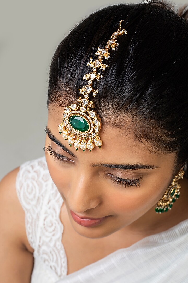 God Finish Kundan Polki & Green Stone Maangtikka by Zevar King at Pernia's Pop Up Shop