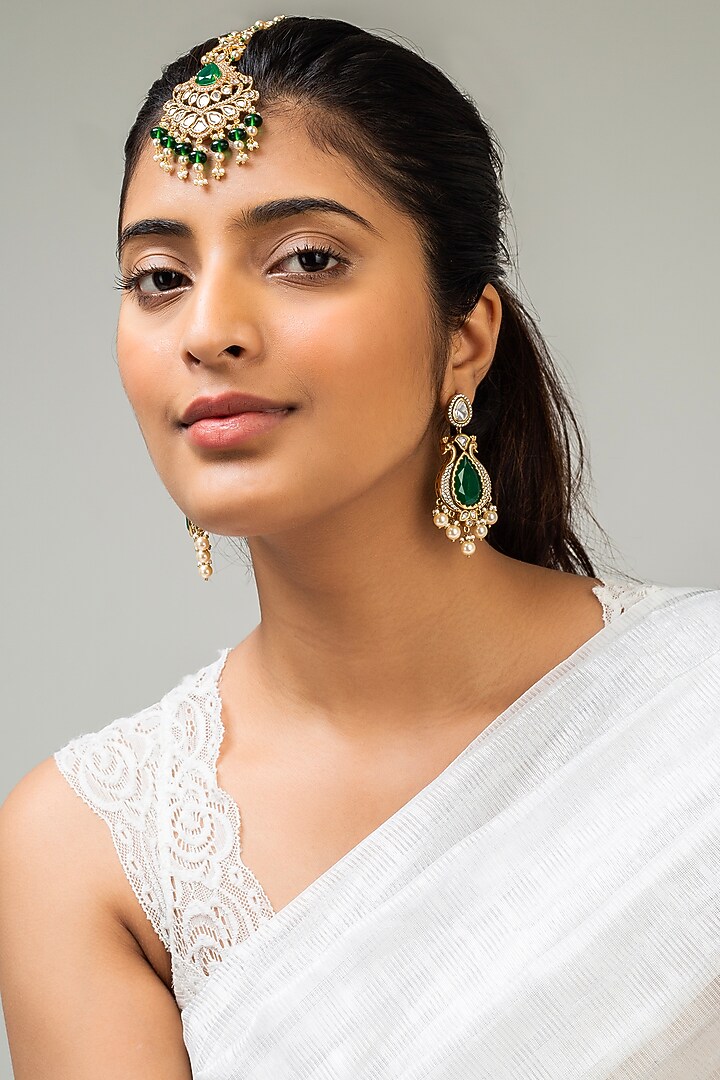 Gold Finish Kundan Polki & Green Stone Maangtikka by Zevar King at Pernia's Pop Up Shop