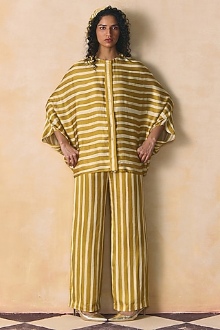 Mustard & Ivory Linen Satin Straight-Fit Pants by Zwaan