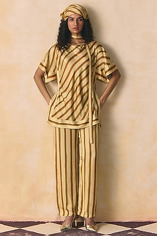 Beige Linen Satin Straight-Fit Pants by Zwaan