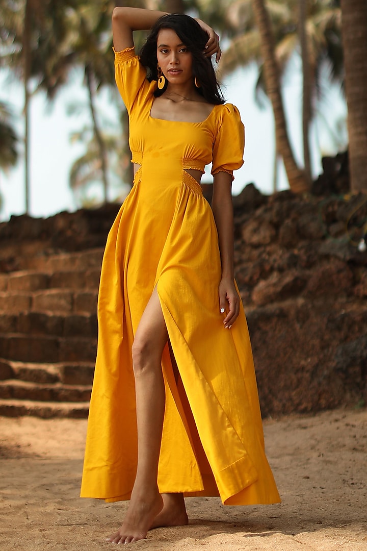 Yellow A-Line Dress With Side Slit by Zwaan