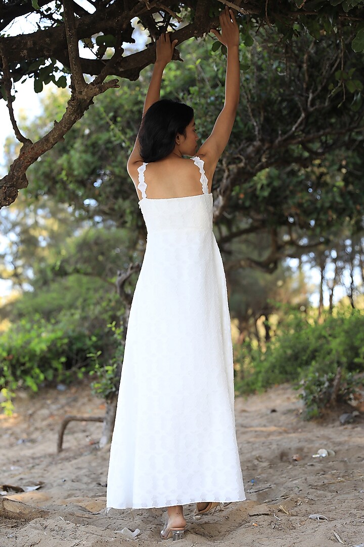 White Cotton Maxi Vacation Dress by Zwaan at Pernia's Pop Up Shop