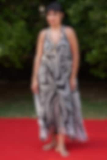 Black & White Organza High-Low Vacation Dress by Zwaan at Pernia's Pop Up Shop