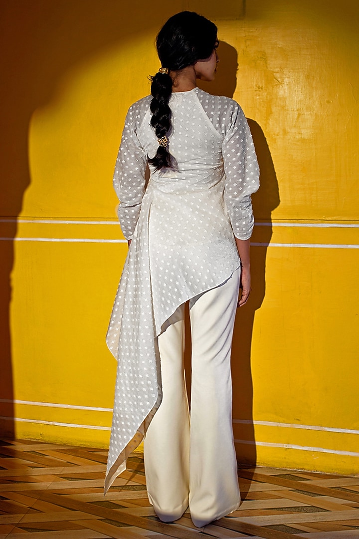 Ivory Banana Crepe Flared Pant Set by Zwaan at Pernia's Pop Up Shop